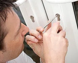 Gallery Locksmith Store New York, NY 212-659-0023 Gallery Locksmith Store New York, NY 212-659-0023 - 16-Emergency-Unlock